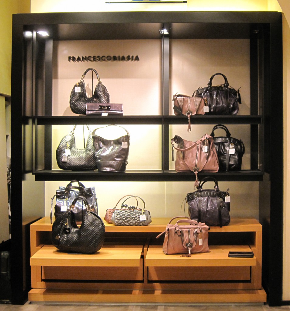fashion Francesco Biasia handbags in Lansing