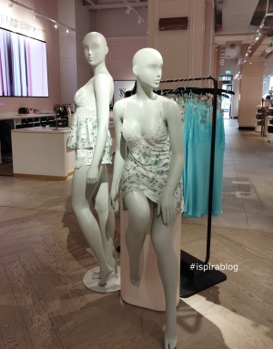 Victoria's Secret Turin - Spring 2023 Womenswear Collection