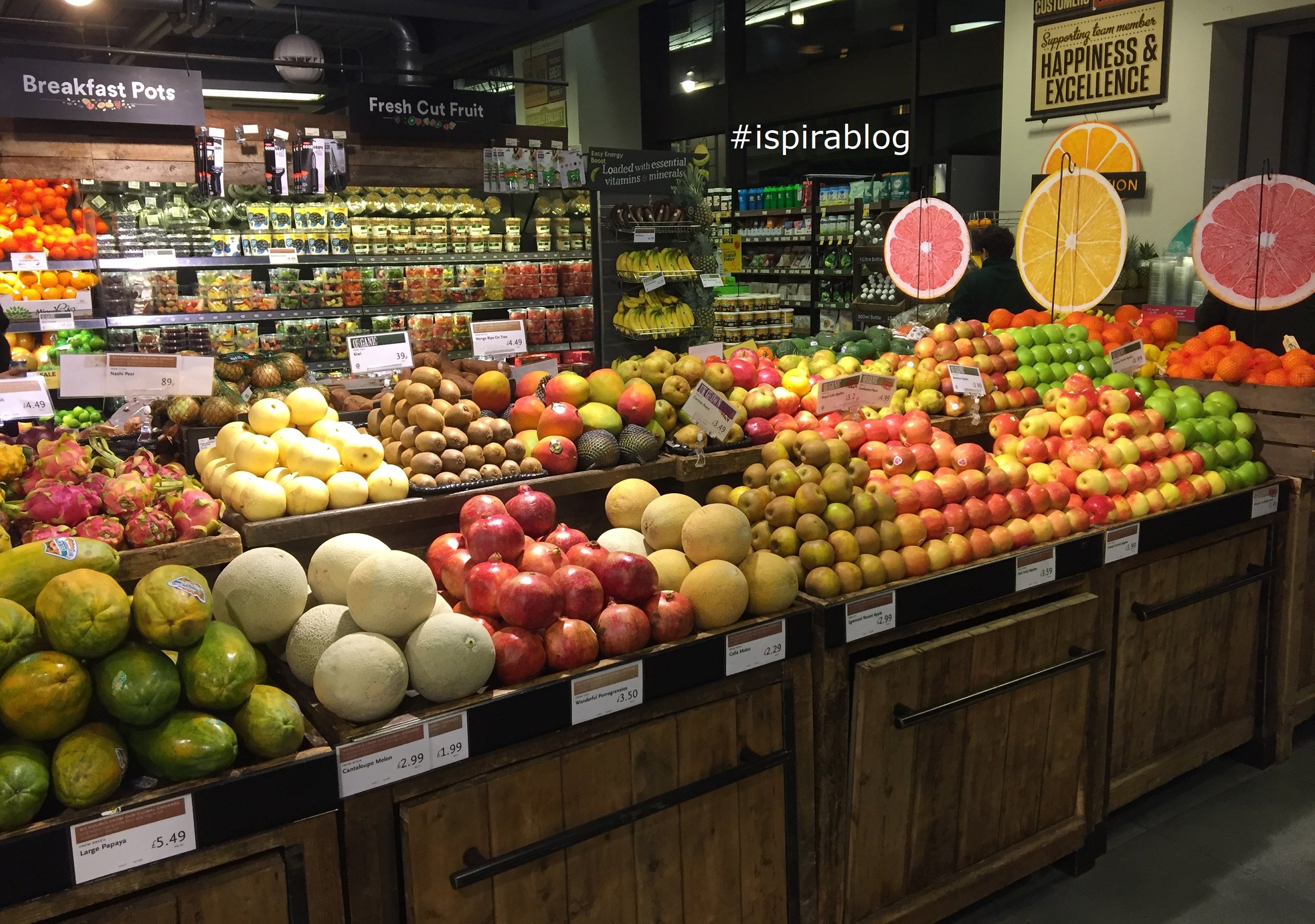 Good fresh fruit section - Picture of Whole Foods Market, New York